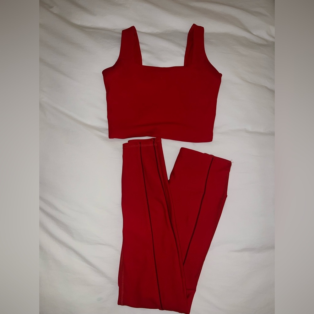 Red workout set